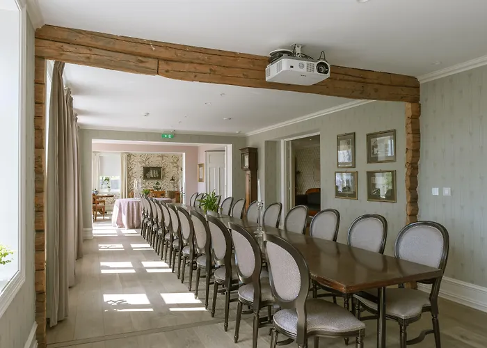 Ξενοδοχείο Rederiet Farsund